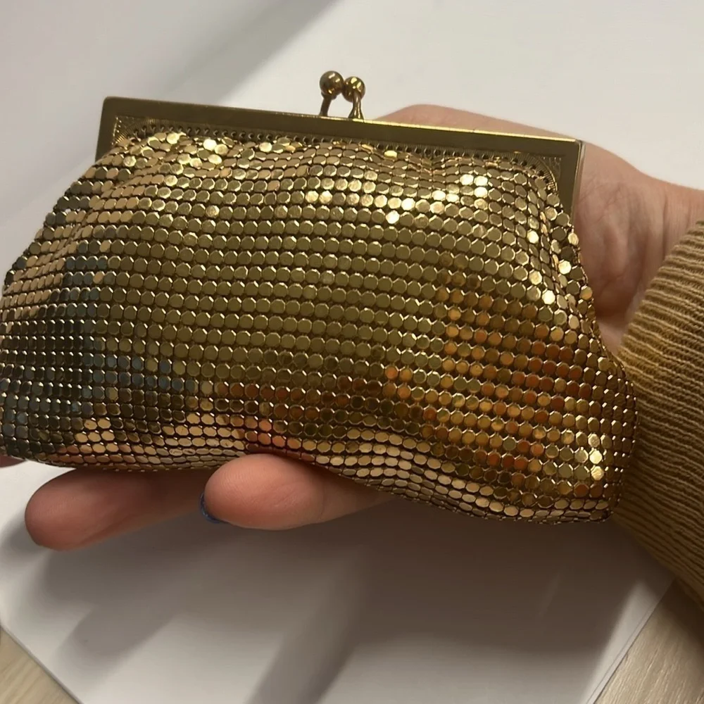 Whiting and Davis Vintage Made in USA Brass Mesh Kisslock Change Purse Wallet